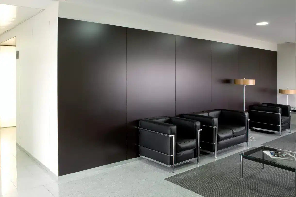 Alu Brushed Black